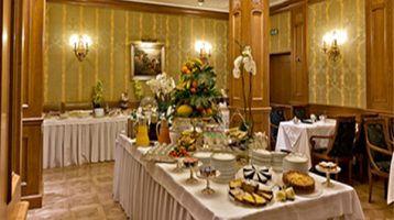 Cult più brunch al Majestic: Hollywood sbarca a Bologna